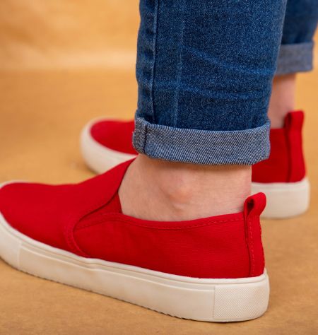 Tênis Slip-On Básico