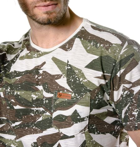 Camiseta Masculina Camuflada